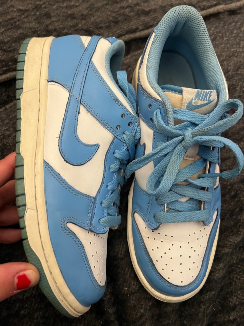 Nike Kids Dunk Low size 6.5Y